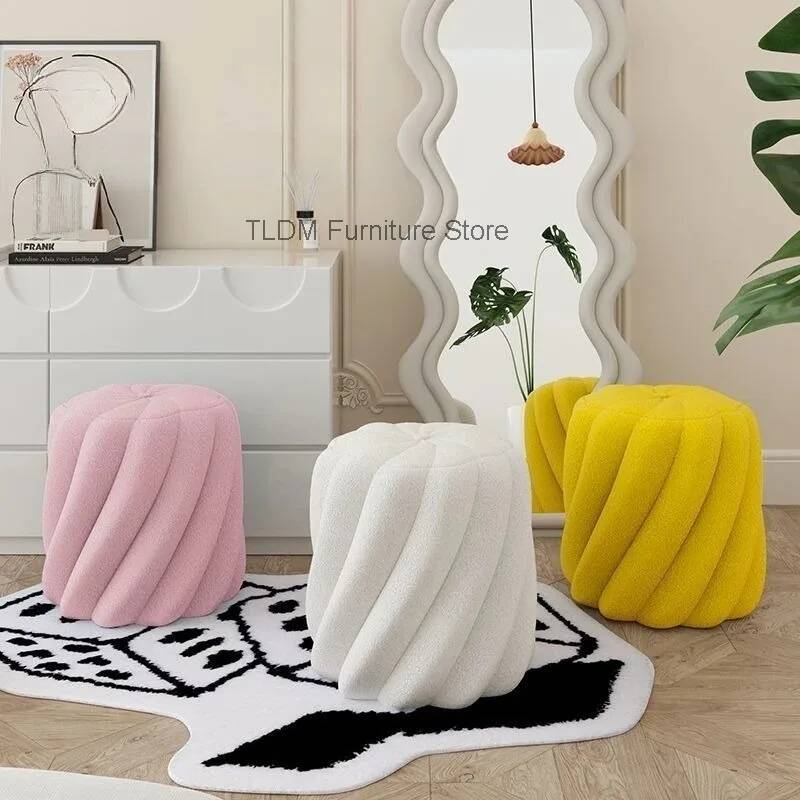 Tabouret rond plissé en laine  - Home Barcelona avis et prix